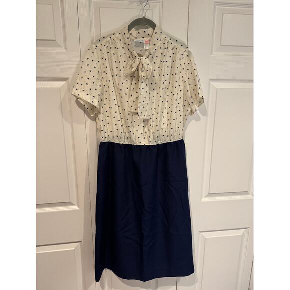 Vintage Navy Skirt Suit Set Blazer Button Up Career Academic Dark Academia - Picture 6 of 8